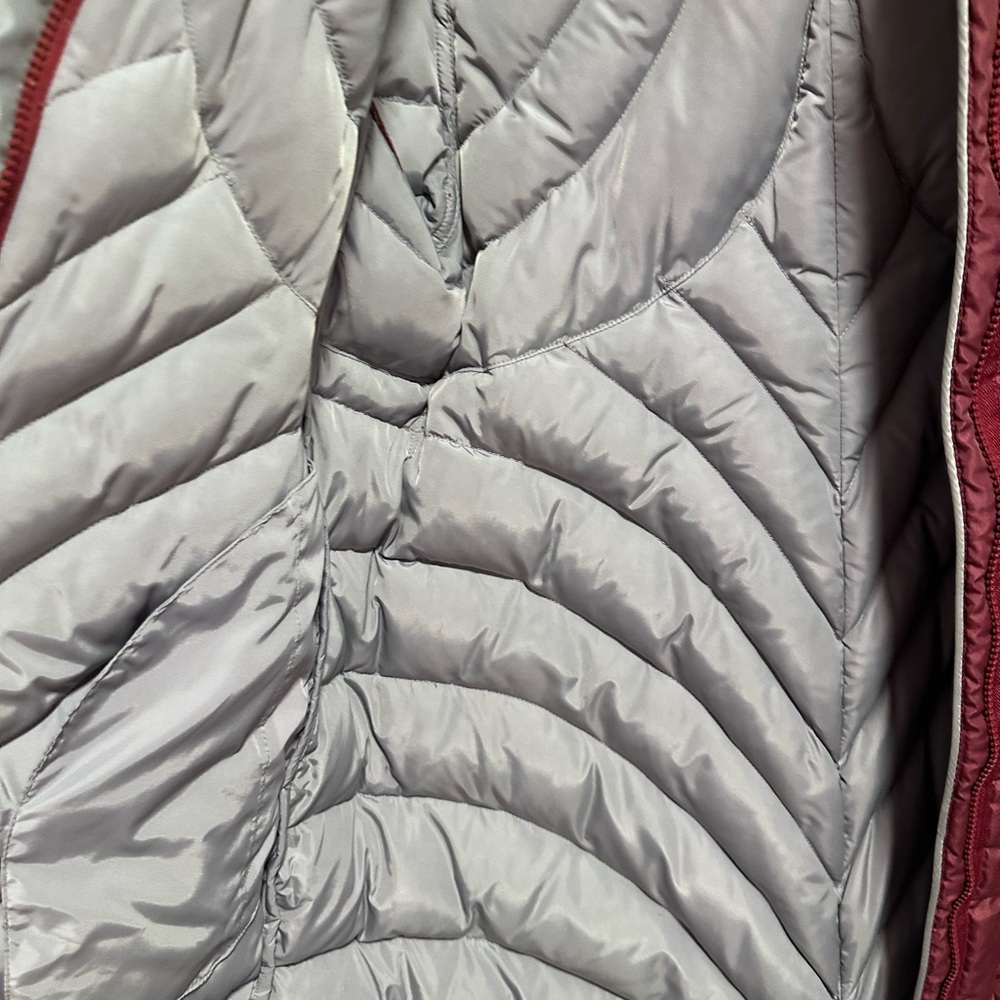 Vintage Down Parka - Women's Vtg Quilted Burgundy Parka - Size 14 - Picture 9 of 11